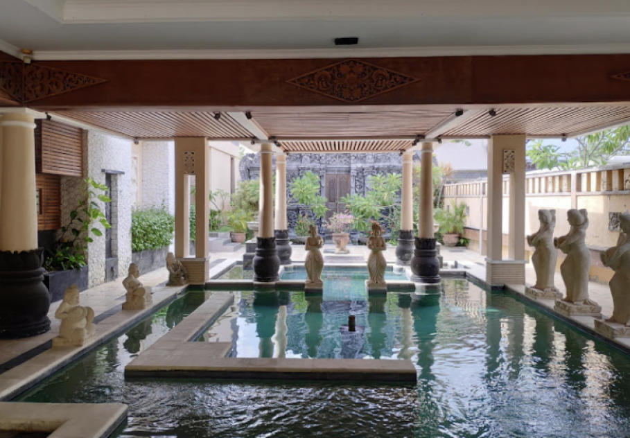 Taman Sari Royal Heritage Spa (Bali) picture